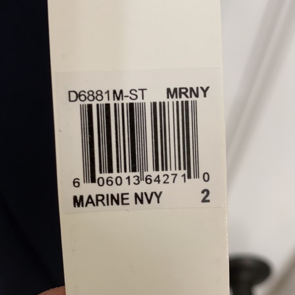 DM Collection Dress. - Picture 7 of 8